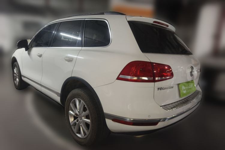 Used Volkswagen Touareg 2016 3.0 TSI Ignis Edition Rear Left 45 Deg