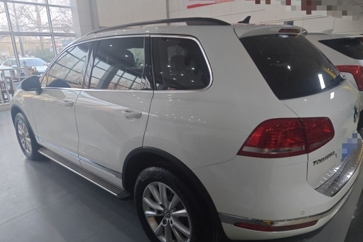 Used Volkswagen Touareg 2016 3.0 TSI Ignis Edition Rear Left 45 Deg