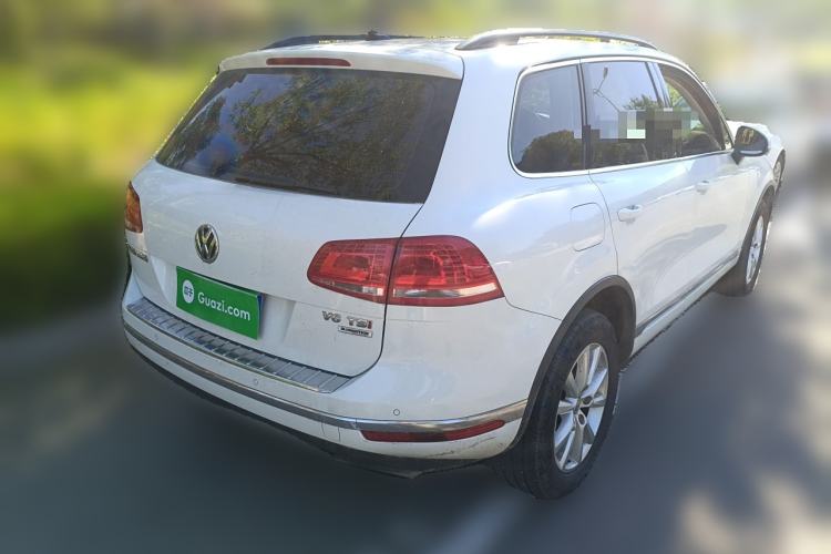 Used Volkswagen Touareg 2016 3.0 TSI Standard Version Rear Right 45 Deg
