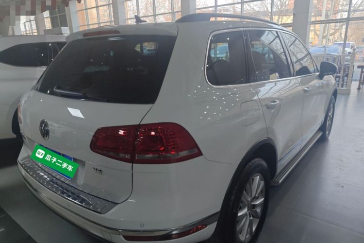 Used Volkswagen Touareg 2016 3.0 TSI Ignis Edition Rear Right 45 Deg