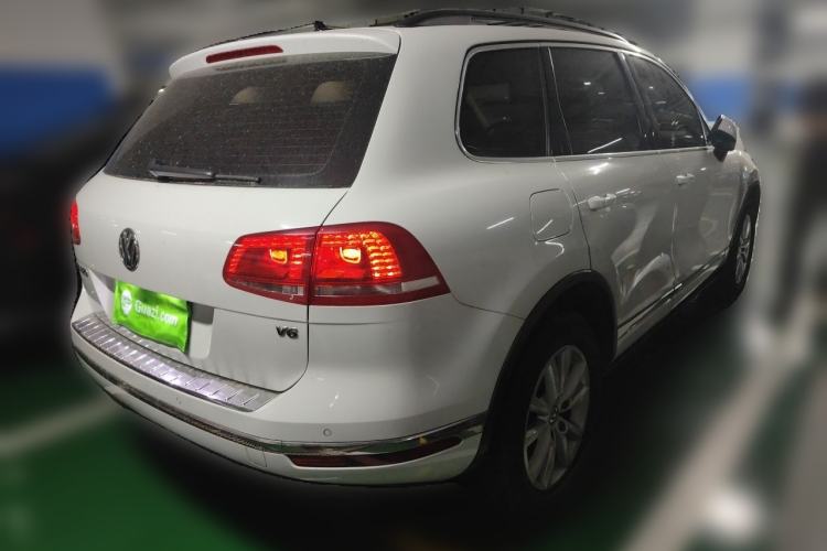 Used Volkswagen Touareg 2016 3.0 TSI Ignis Edition Rear Right 45 Deg