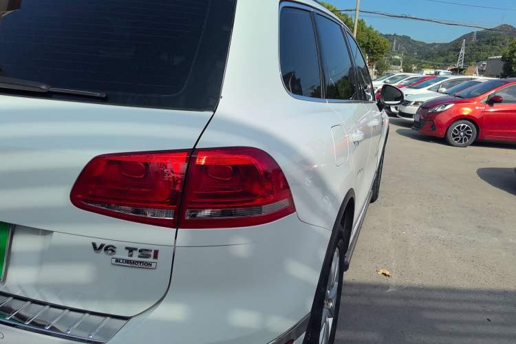Used Volkswagen Touareg 2016 3.0 TSI Ignis Edition Right Rear Taillight