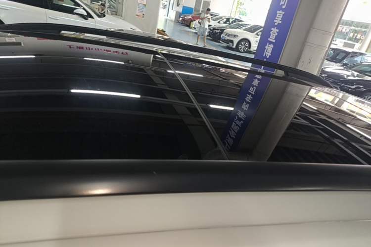 Used Volkswagen Touareg 2016 3.0 TSI Ignis Edition Roof