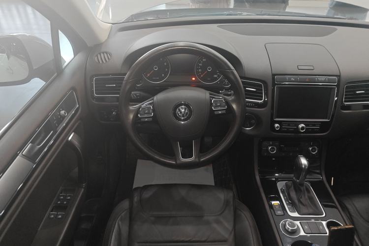 Used Volkswagen Touareg 2016 3.0 TSI Ignis Edition Steering Wheel