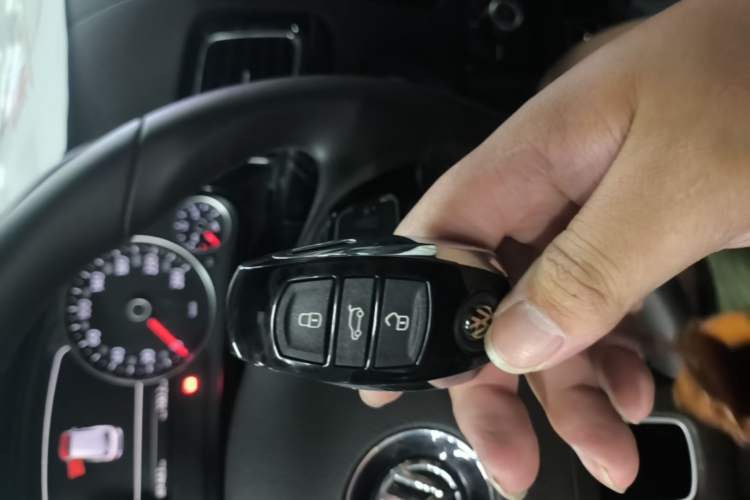 Used Volkswagen Touareg 2016 3.0 TSI Ignis Edition Vehicle Key