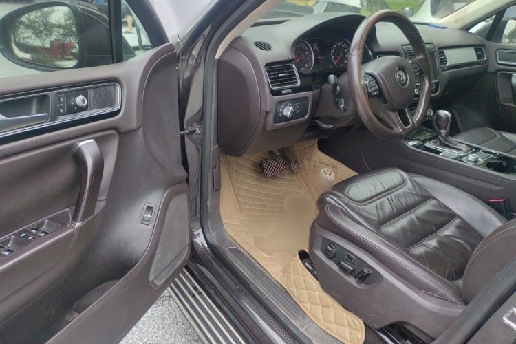 Used Volkswagen Touareg 2016 3.0 TSI Ignis Edition Driver Seat