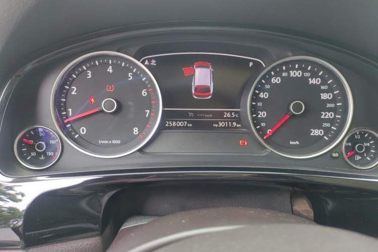 Used Volkswagen Touareg 2016 3.0 TSI Ignis Edition Instrument Cluster