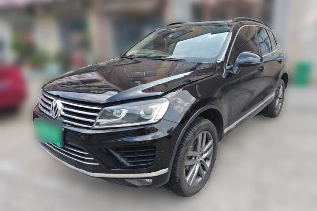 Używany Volkswagen Touareg 2017 3.0 TSI Touareg Edition
