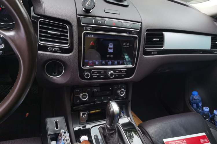 Used Volkswagen Touareg 2017 3.0 TSI Touareg Model Audio And AC Panel