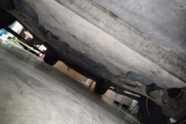 Used Volkswagen Touareg  Chassis Front