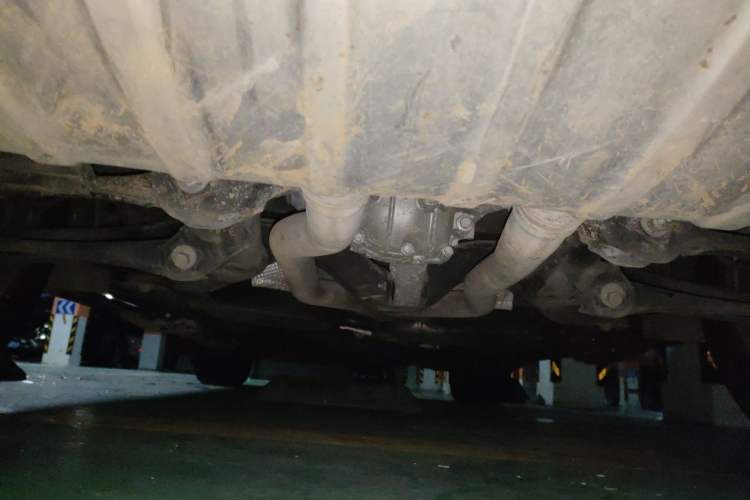 Used Volkswagen Touareg 2017 3.0 TSI Yuyue Model Chassis Rear