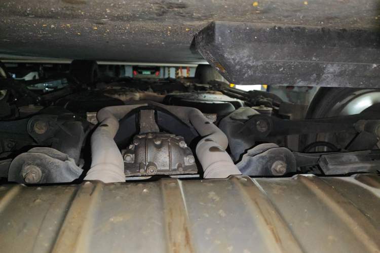 Used Volkswagen Touareg 2017 3.0 TSI Yuyue Model Chassis Rear