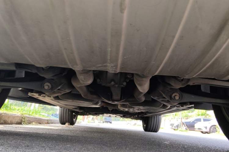 Used Volkswagen Touareg 2017 3.0 TSI Yuyue Model Chassis Rear