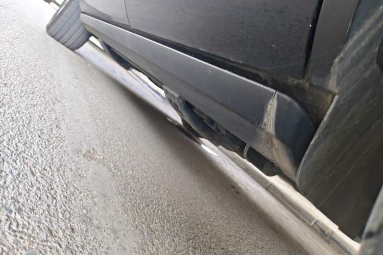 Used Volkswagen Touareg 2017 3.0 TSI Touareg Model Chassis Rear Left