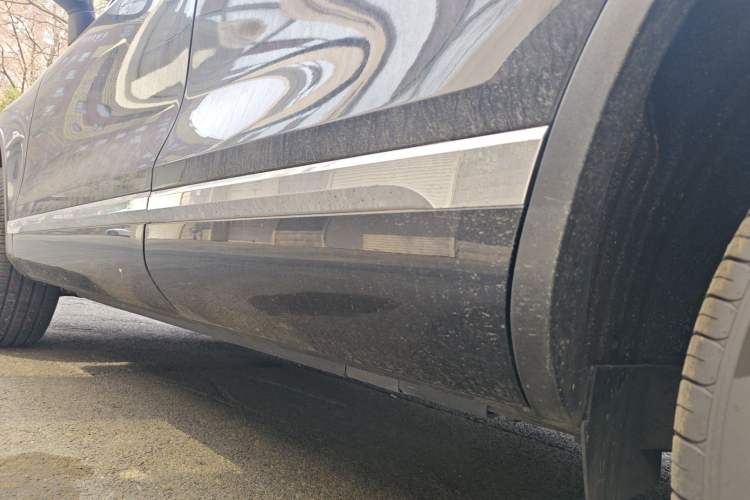 Used Volkswagen Touareg 2017 3.0 TSI Touareg Model Chassis Rear Left