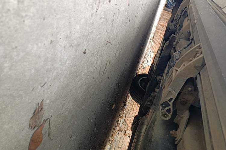 Used Volkswagen Touareg 2017 3.0 TSI Touareg Model Chassis Rear Left