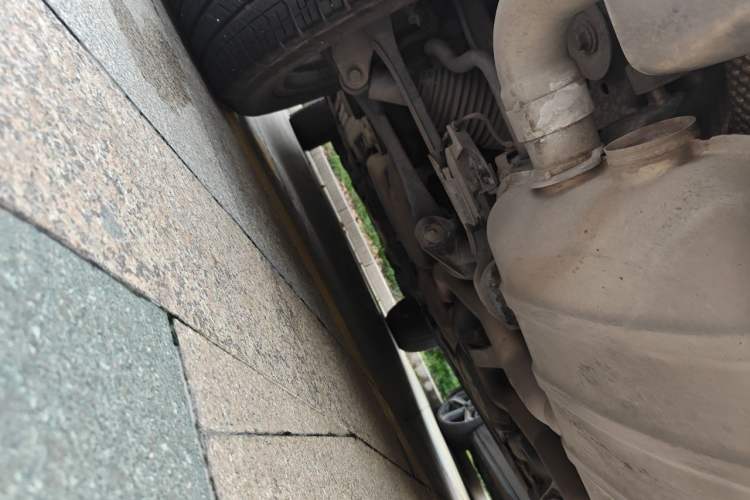 Used Volkswagen Touareg 2017 3.0 TSI Touareg Edition Chassis Rear Left