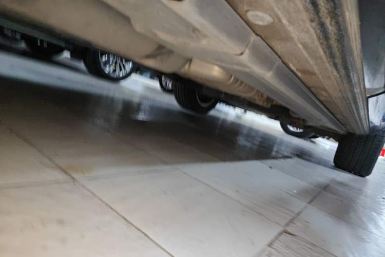 Used Volkswagen Touareg 2017 3.0 TSI Touareg Model Chassis Rear Right