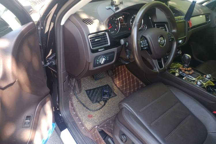 Used Volkswagen Touareg 2017 3.0 TSI Touareg Edition Driver Seat