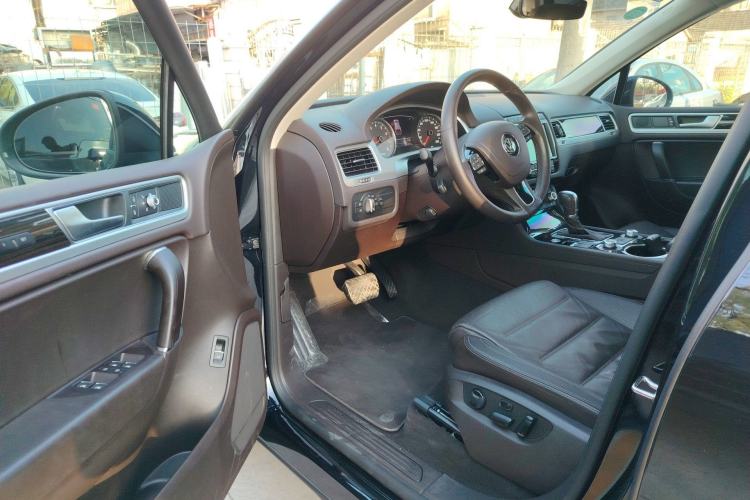 Used Volkswagen Touareg 2017 3.0 TSI Yuyue Model Driver Seat