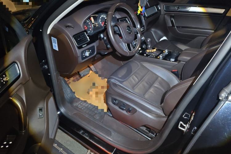 Used Volkswagen Touareg 2017 3.0 TSI Touareg Edition Driver Seat