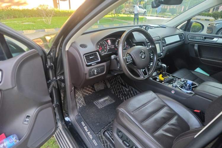 Used Volkswagen Touareg 2017 3.0 TSI Touareg Edition Driver Seat