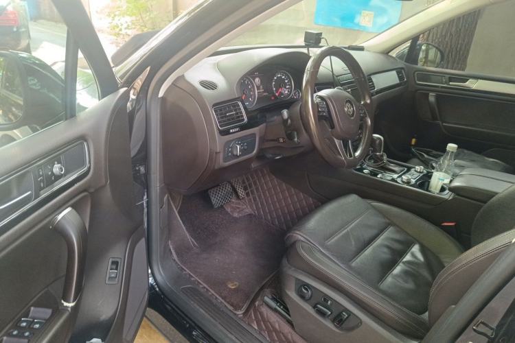 Used Volkswagen Touareg 2017 3.0 TSI Touareg Model Driver Seat