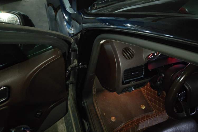 Used Volkswagen Touareg 2017 3.0 TSI Touareg Edition Driver Seat