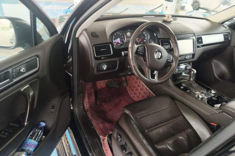 Used Volkswagen Touareg 2017 3.0 TSI Touareg Edition Driver Seat