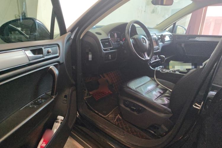 Used Volkswagen Touareg 2017 3.0 TSI Touareg Model Driver Seat