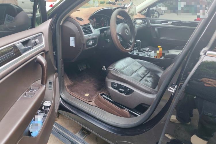 Used Volkswagen Touareg 2017 3.0 TSI Yuyue Model Driver Seat