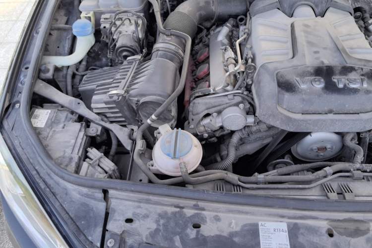 Used Volkswagen Touareg 2017 3.0 TSI Touareg Edition Engine Bay Right
