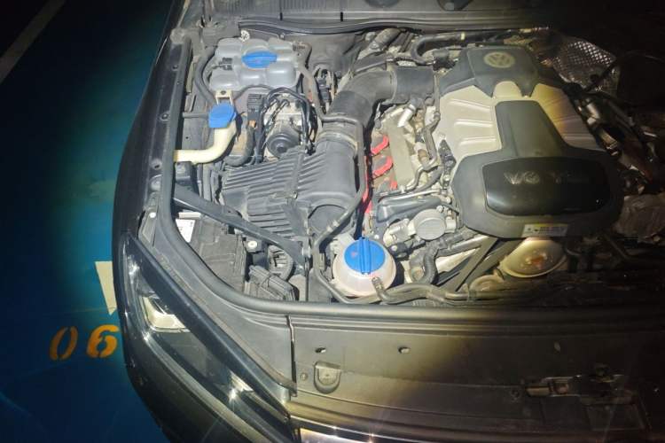Used Volkswagen Touareg 2017 3.0 TSI Touareg Edition Engine Bay Right