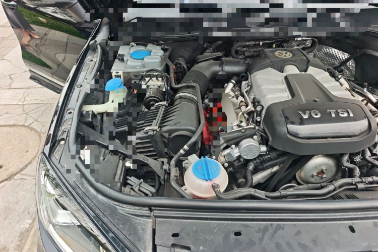 Used Volkswagen Touareg 2017 3.0 TSI Touareg Edition Engine Bay Right