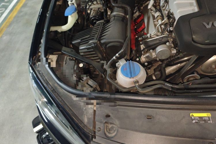 Used Volkswagen Touareg 2017 3.0 TSI Touareg Edition Engine Bay Right