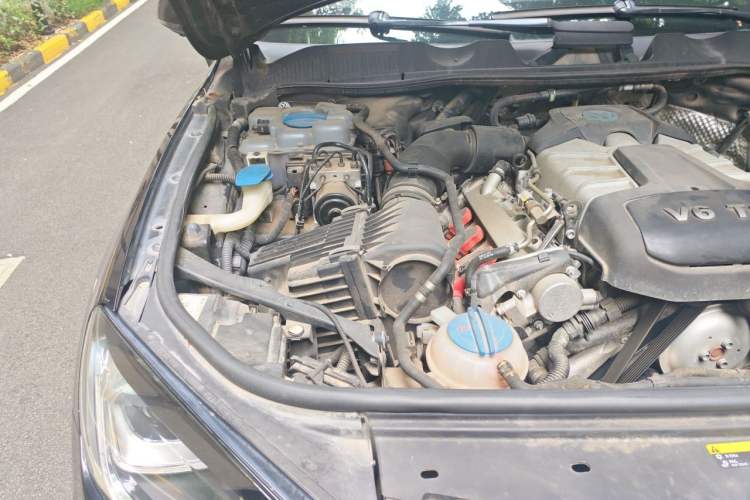 Used Volkswagen Touareg 2017 3.0 TSI Touareg Edition Engine Bay Right