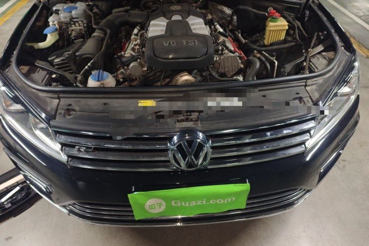 Used Volkswagen Touareg 2017 3.0 TSI Touareg Edition Engine Bay