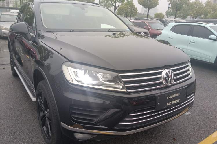 Used Volkswagen Touareg 2017 3.0 TSI Touareg Edition Exterior 1