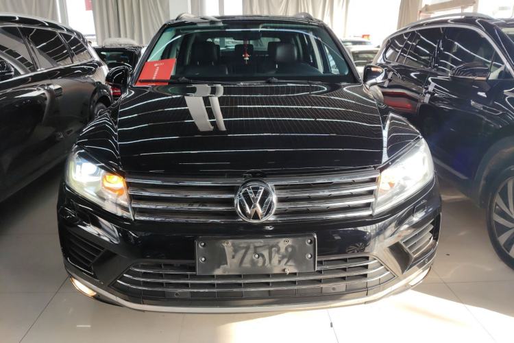 Used Volkswagen Touareg 2017 3.0 TSI Touareg Model Exterior 1