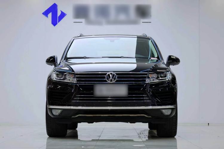 Used Volkswagen Touareg 2017 3.0 TSI Touareg Edition Exterior 2