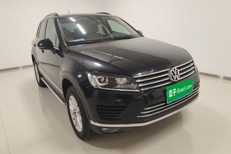Used Volkswagen Touareg 2017 3.0 TSI Touareg Model Exterior 2