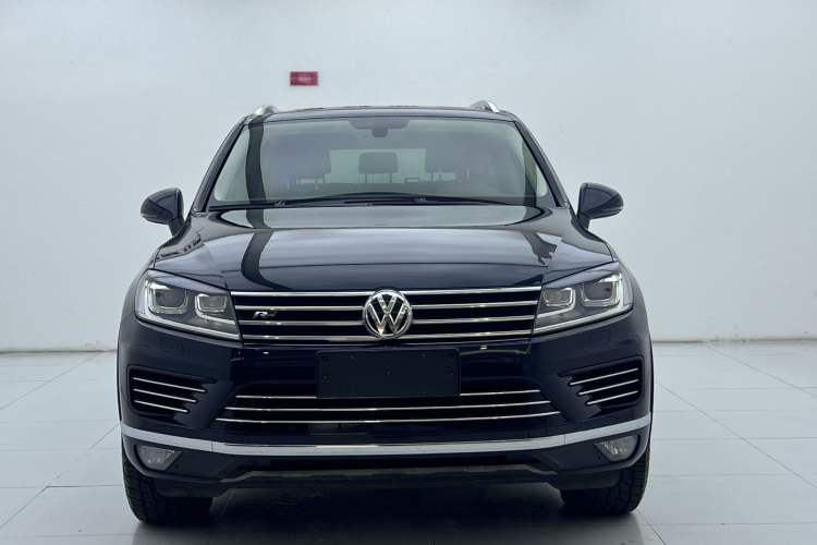 Used Volkswagen Touareg 2017 3.0 TSI Touareg Edition Exterior 2