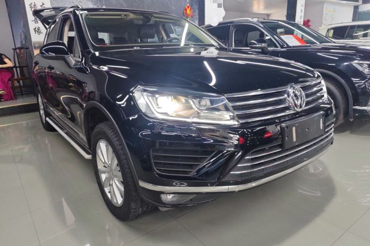 Used Volkswagen Touareg 2017 3.0 TSI Touareg Model Exterior 2