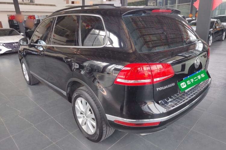 Used Volkswagen Touareg 2017 3.0 TSI Touareg Model Exterior 2
