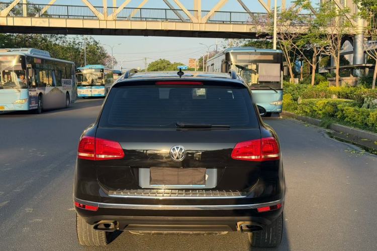 Used Volkswagen Touareg 2017 3.0 TSI Touareg Edition Exterior 3