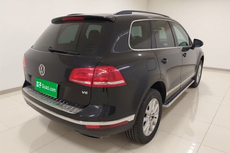 Used Volkswagen Touareg 2017 3.0 TSI Touareg Model Exterior 5
