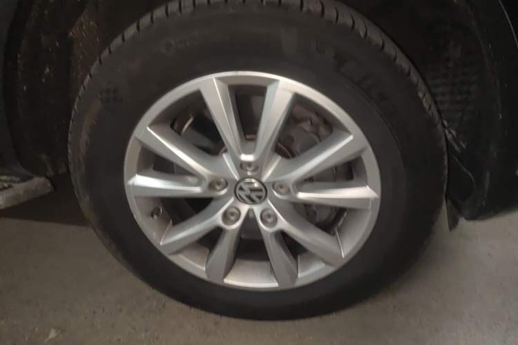 Used Volkswagen Touareg 2017 3.0 TSI Touareg Model Exterior 7