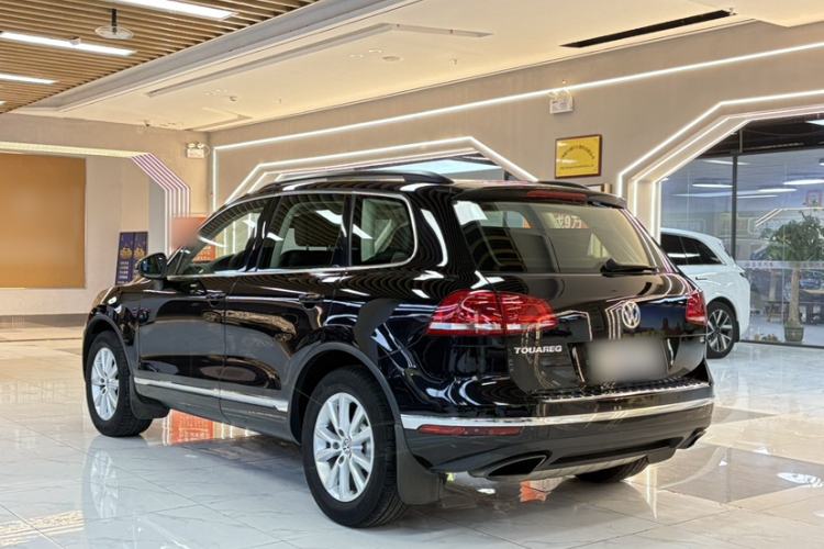 Used Volkswagen Touareg 2017 3.0 TSI Touareg Model Exterior 7