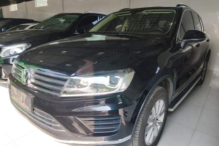Used Volkswagen Touareg 2017 3.0 TSI Touareg Model Guazi used car, China used car export, Used car for sale, Used cars, Cheapest cars for sale