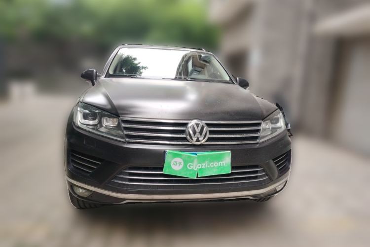 Used Volkswagen Touareg 2017 3.0 TSI Touareg Edition Front